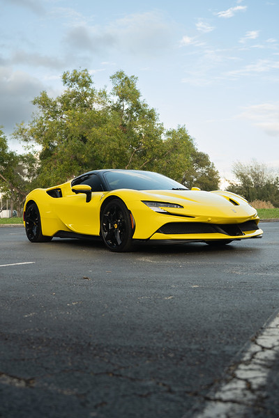 2024 Ferrari SF90